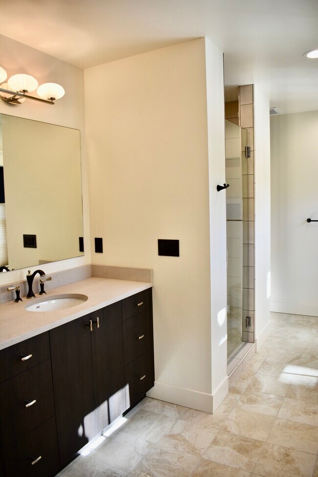 Foto del edificio - 1617 N 24th St