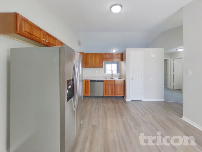 Foto del edificio - 6050 E Solitude Ct