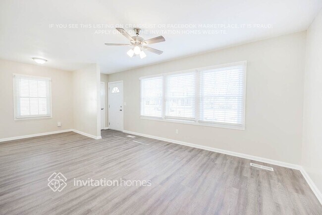 Foto del edificio - 719 N Walnut St