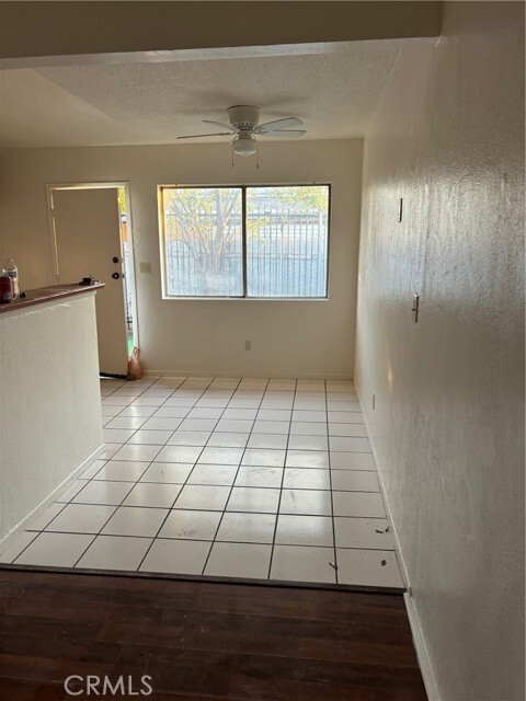 Foto del edificio - 13463 Edgemont St