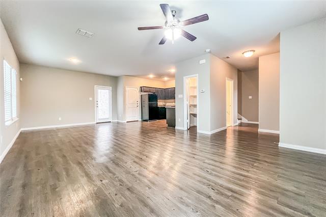 Building Photo - 413 Meadow Ln