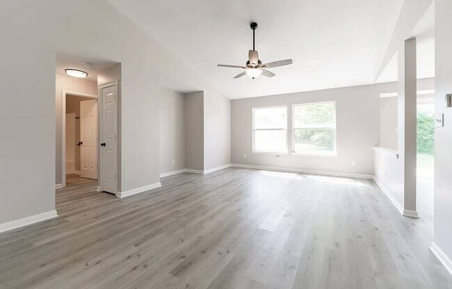 Foto del edificio - 4924 Pike Creek Blvd