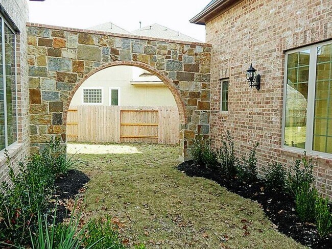 Foto del edificio - 4607 Ravensthorpe Ct