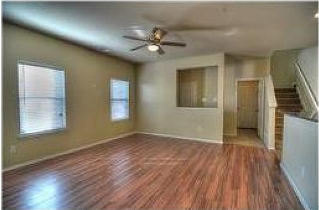 Foto del edificio - 6216 Texana Way