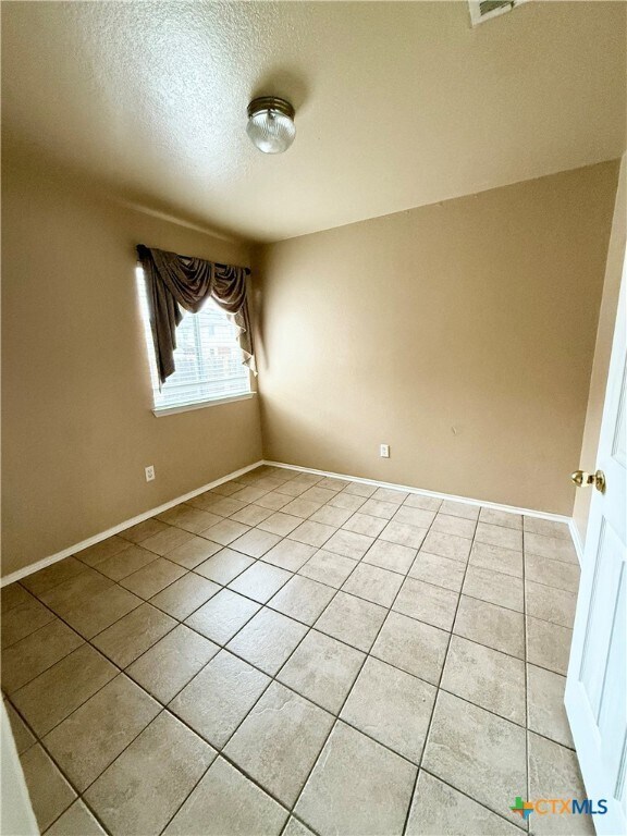 Building Photo - 5515 Lions Gate Ln