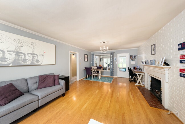Foto del edificio - 6418 Overhill Rd