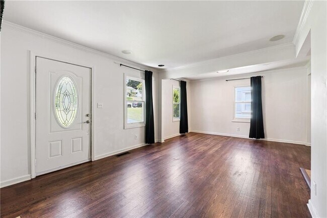 Foto del edificio - 1720 Cecile Ave SE