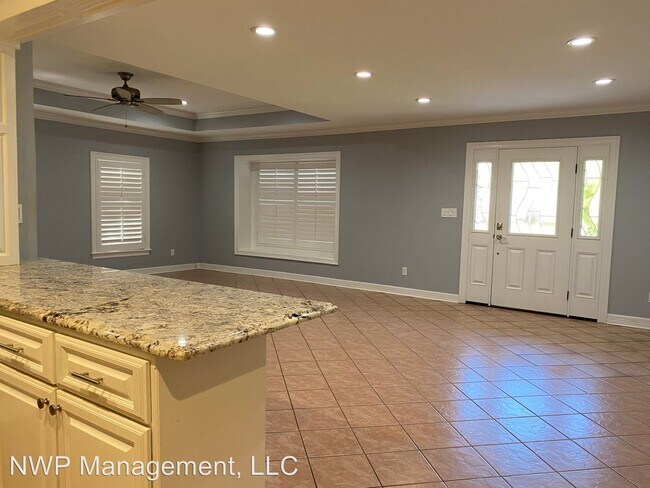 Building Photo - 3 br, 2 bath House - 628 S Blackwell