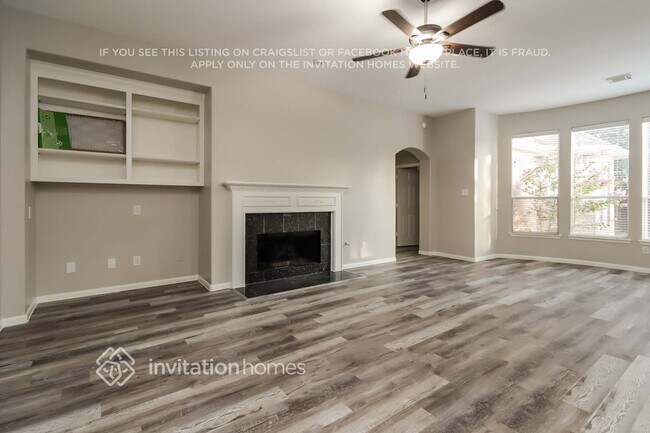 Building Photo - 18022 Oak Park Bend Ln