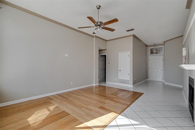 Building Photo - 5803 Lakeway Ct