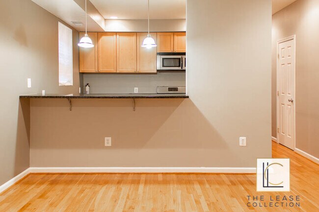 Building Photo - 1619 21st Pl SE