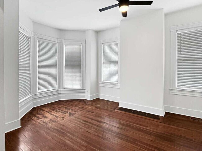 Foto del edificio - 1313 Whitaker St