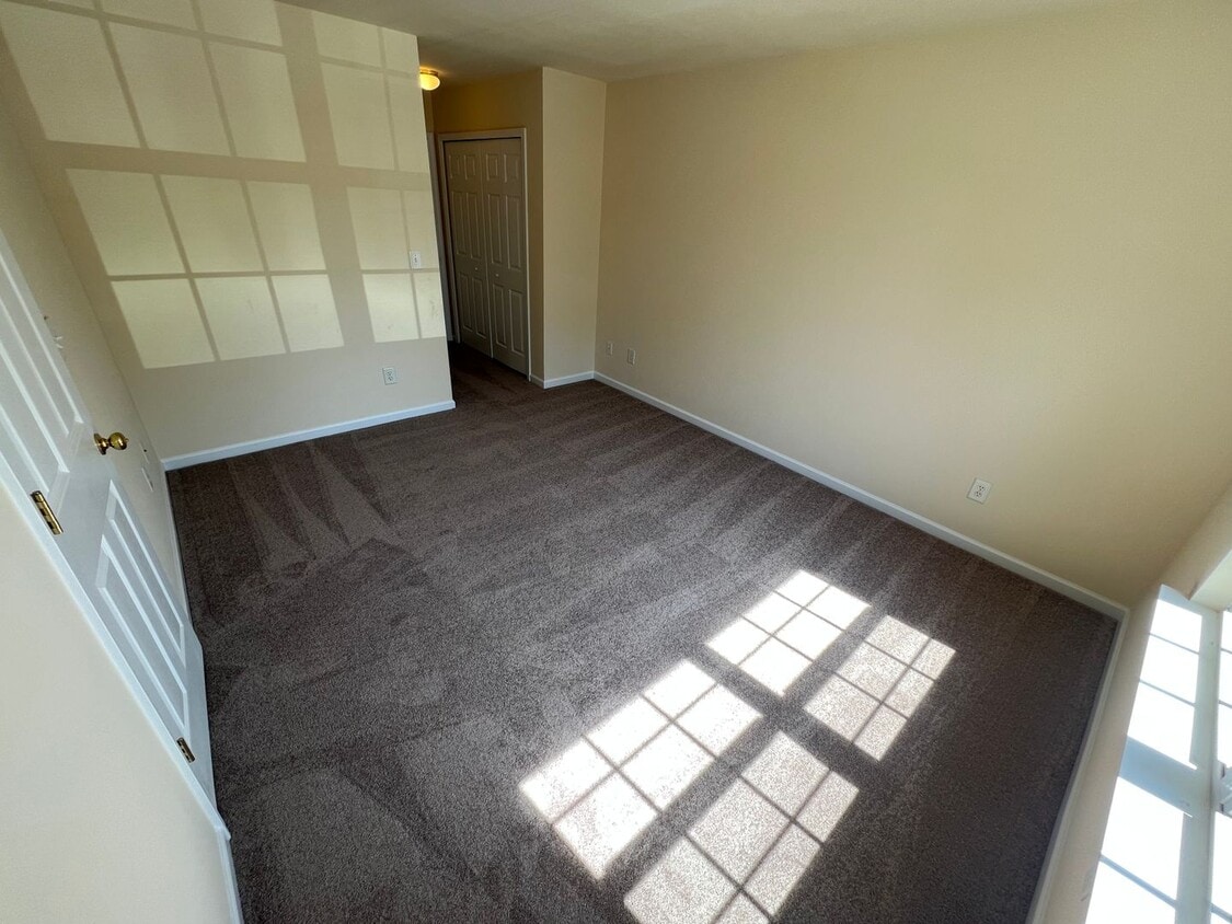 Building Photo - Exclusively Offered by Muse Realty, LLC