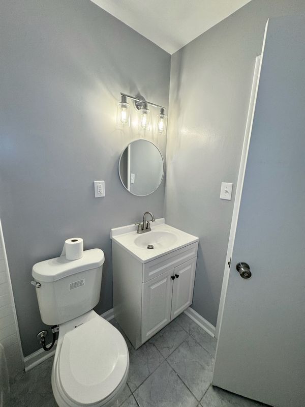 Foto del edificio - 4917 Manheim Ave