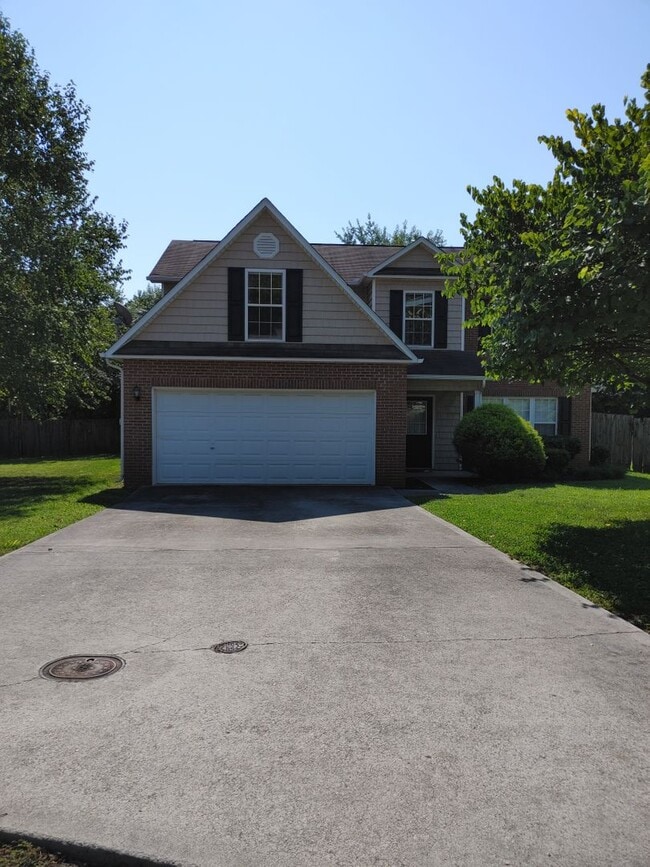 Building Photo - 7208 Kennon Springs Ln