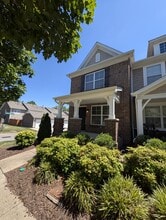 Building Photo - 1438 Riverbrook Dr
