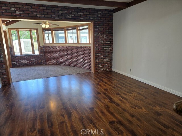Foto del edificio - 7415 Dinsdale St