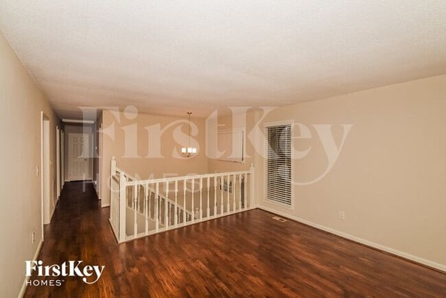 Foto del edificio - 1131 Dearing Downs Dr