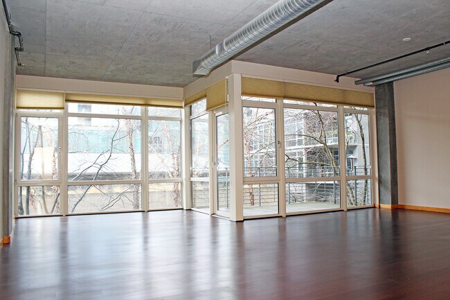 Foto del edificio - 1255 NW 9th Ave