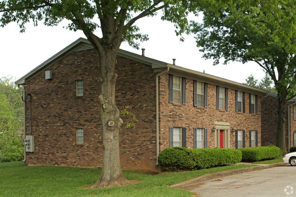 Primary Photo - Cherrytree Apartments