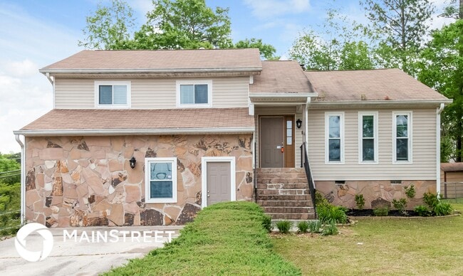 Building Photo - 3020 Creel Rd