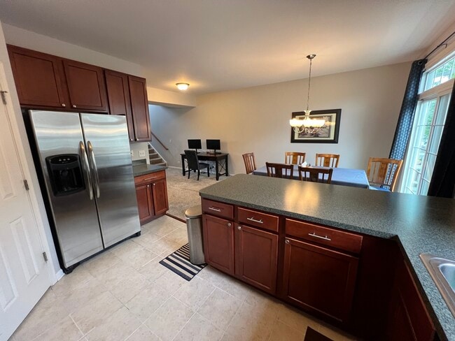 Building Photo - 608 Cannon Ball Dr