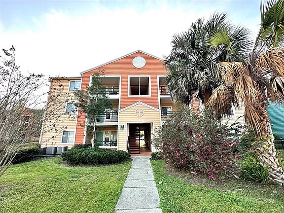 Building Photo - 2601 SW Archer Rd