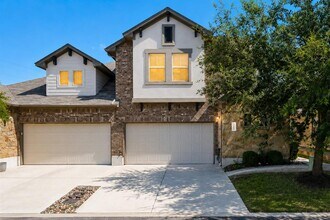 Building Photo - 2304 S Lakeline Blvd