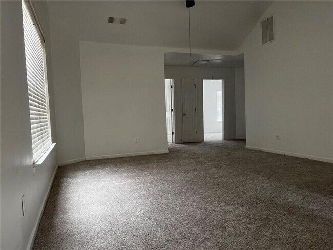 Foto del edificio - 7288 Mountain Laurel Way