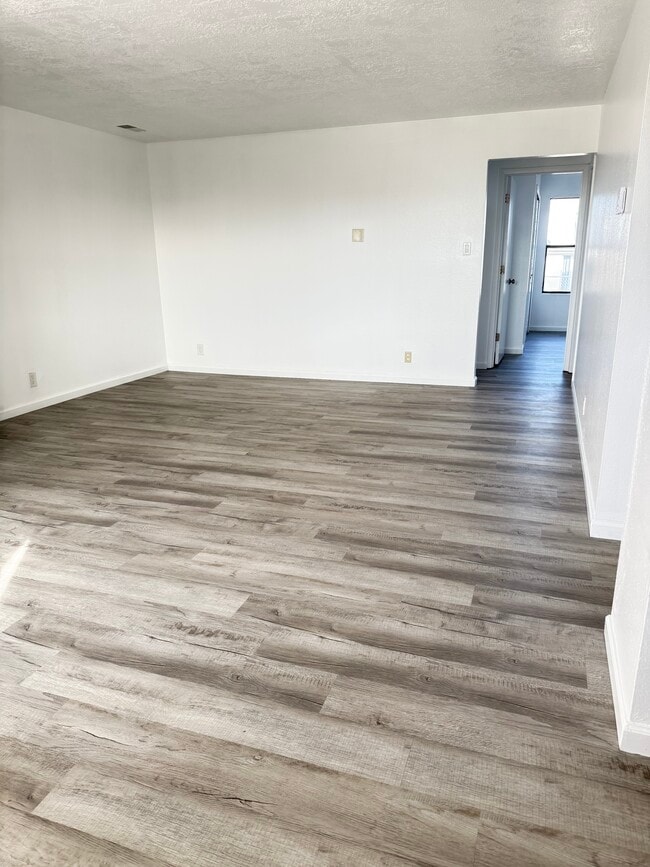 Foto del edificio - 329 Geraldine Rd SE