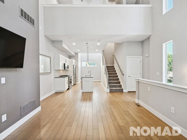 Foto del edificio - 2 Bedroom Townhome with Loft in Jefferson ...