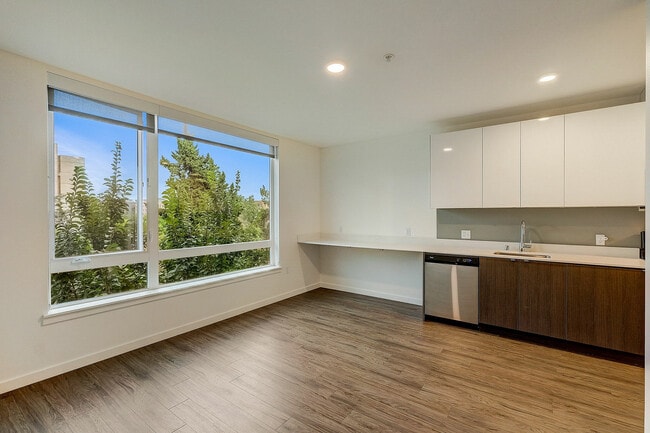 Building Photo - Augusta Apartments