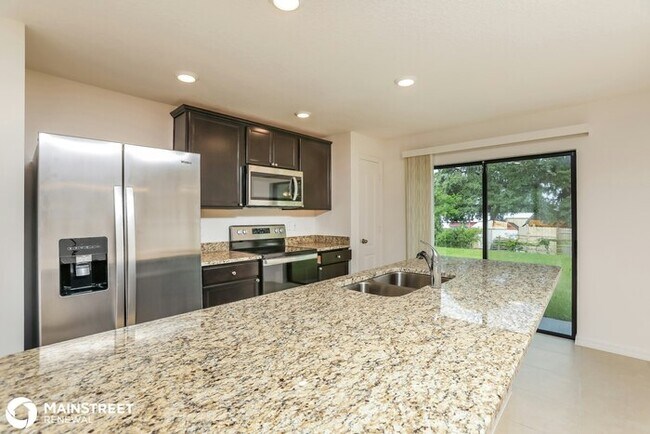 Building Photo - 35669 Rose Moss Ave