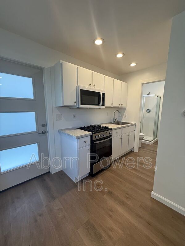 Building Photo - 3173 Ridge Ct