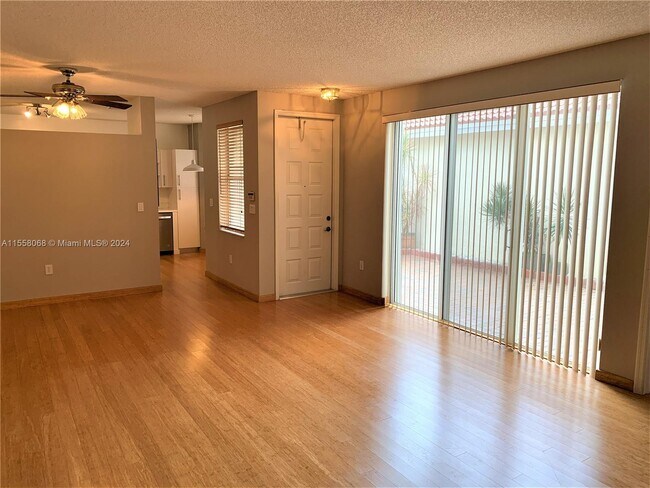 Building Photo - 1130 Buttonwood Ln