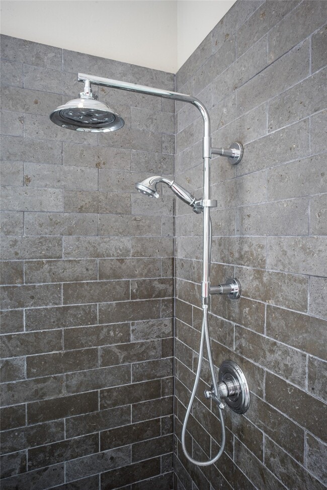 Foto del edificio - 1611 McDonald St