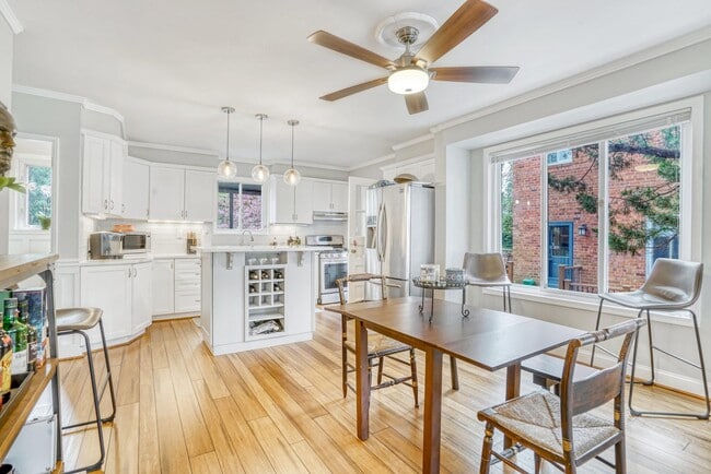 Building Photo - 113 E Taylor Run Pkwy