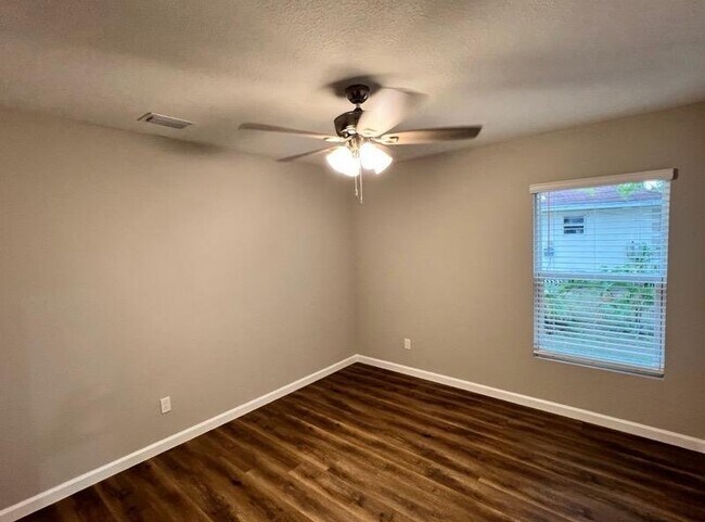 Foto del edificio - 3844 SW McKim St