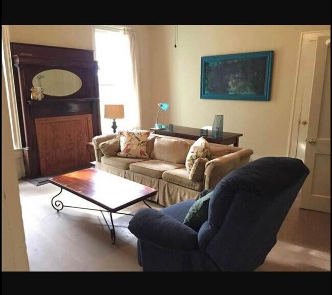 Foto del edificio - charming 1 bedroom, 1 bathroom apartment in Dawson, GA with its own private entrance.