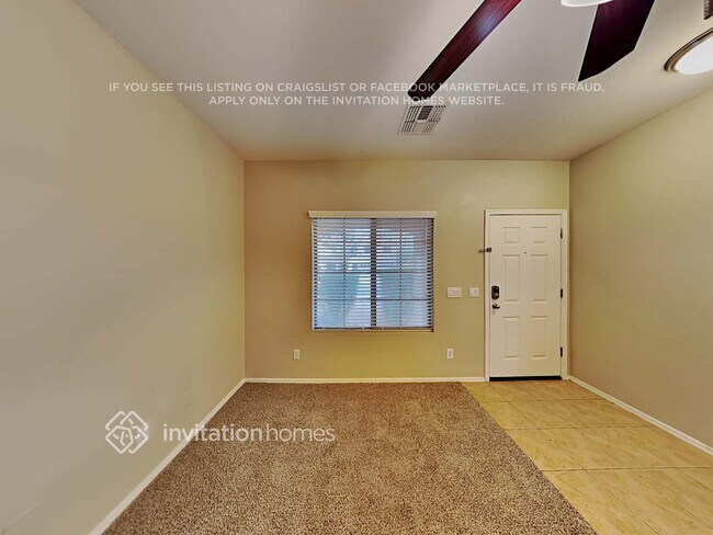 Building Photo - 4234 E Westchester Dr