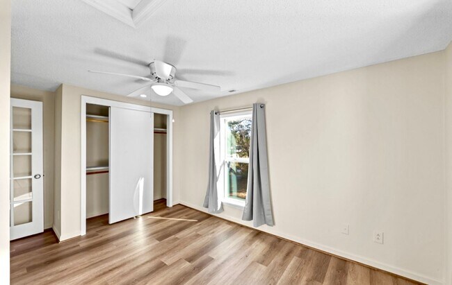 Foto del edificio - 802 N B St