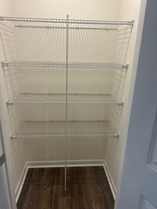 Foto del edificio - Brand new Townhome in Newton