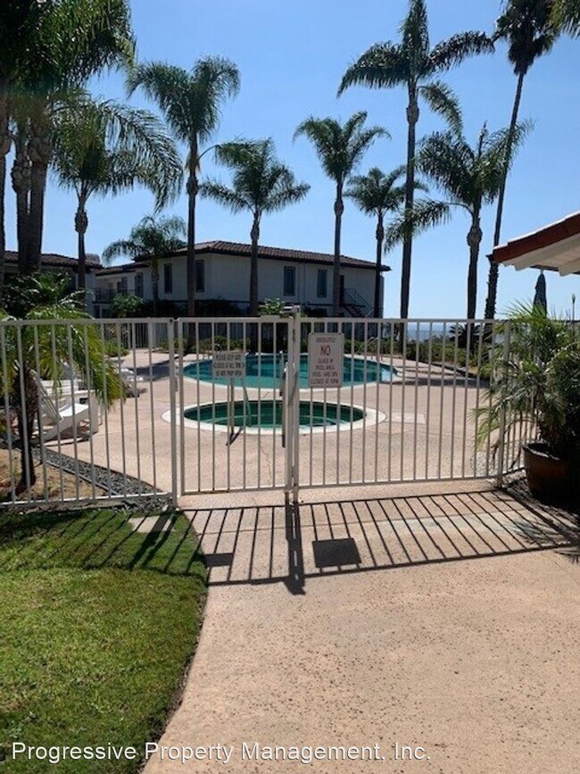 2 br, 2 bath House - 24242 Santa Clara Ave... photo'