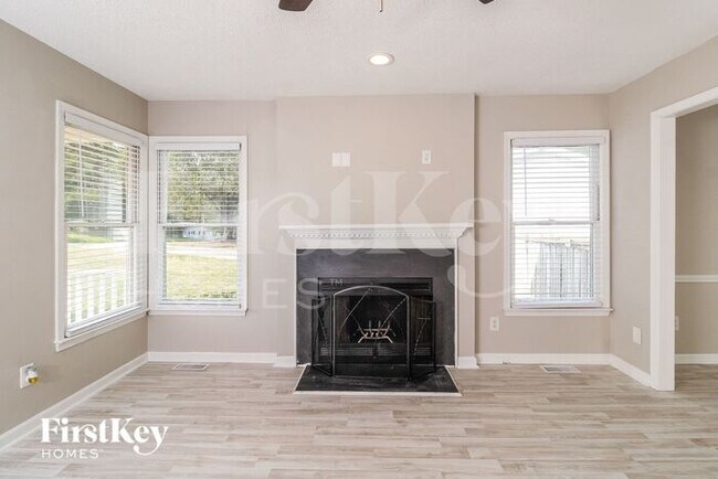 Foto del edificio - 432 Shadybrook Rd