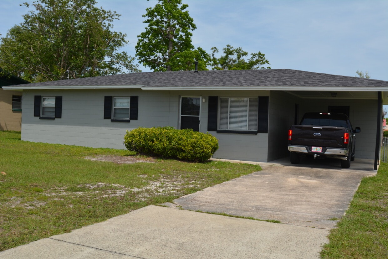 315 S Berthe Ave, Panama City, FL 32404 House for Rent in Panama City