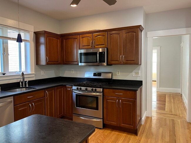 Photo - 96 Bristol Rd (Medford, MA) Townhome