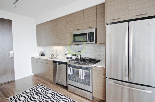 Foto del edificio - 324 W Institute Pl