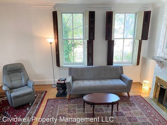 Building Photo - 2 br, 1.5 bath House - 333 7th St NE