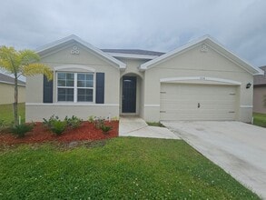 Building Photo - 3314 Trinity Cir