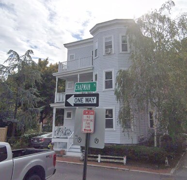 Foto del edificio - 8 Chapman Pl